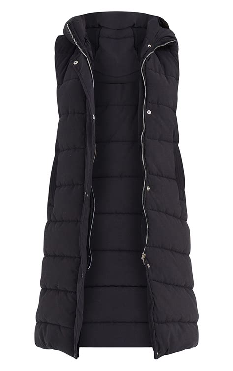 longline gilet without hood.